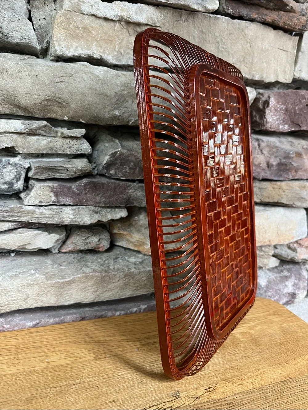 Bantai rantai tray